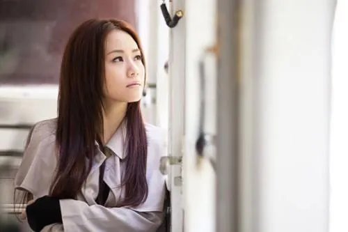邓丽欣和王子为什么敢大方承认姐弟恋呢?
