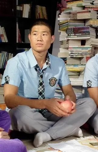 饰演《小兵张嘎》中嘎子结婚了?他的老婆是谁?