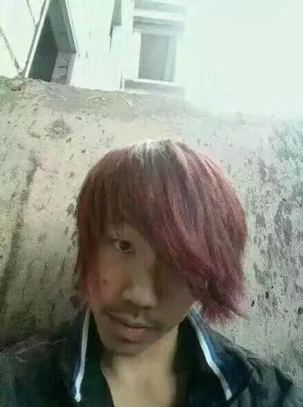 《英雄联盟》的主播小智到底长什么样子?有没有真实的照片?