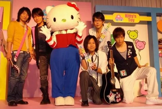 如何评价五月天2019疯狂世界全新MV?