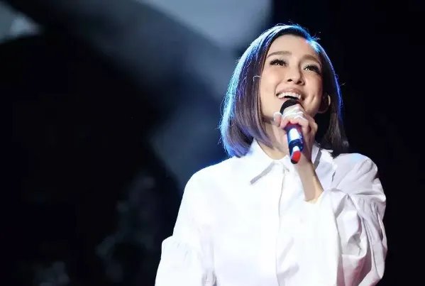 范玮琪最好听的歌曲top10:《最初的梦想》上榜,第四为友谊而作
