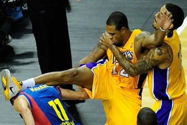 香农布朗为何很早就淡出NBA?
