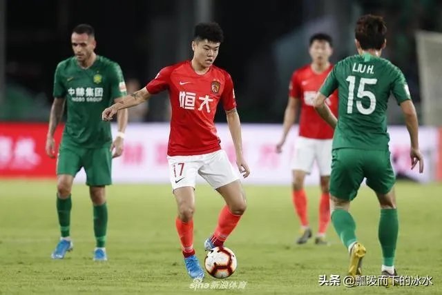 马德兴吐槽:恒大投机成性,靠归化!拿冠军也无意义!中超联赛已经变味!你同意吗?