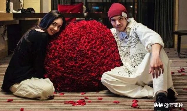 如何看待向佐和郭碧婷的恋情,你觉得他们般配吗?