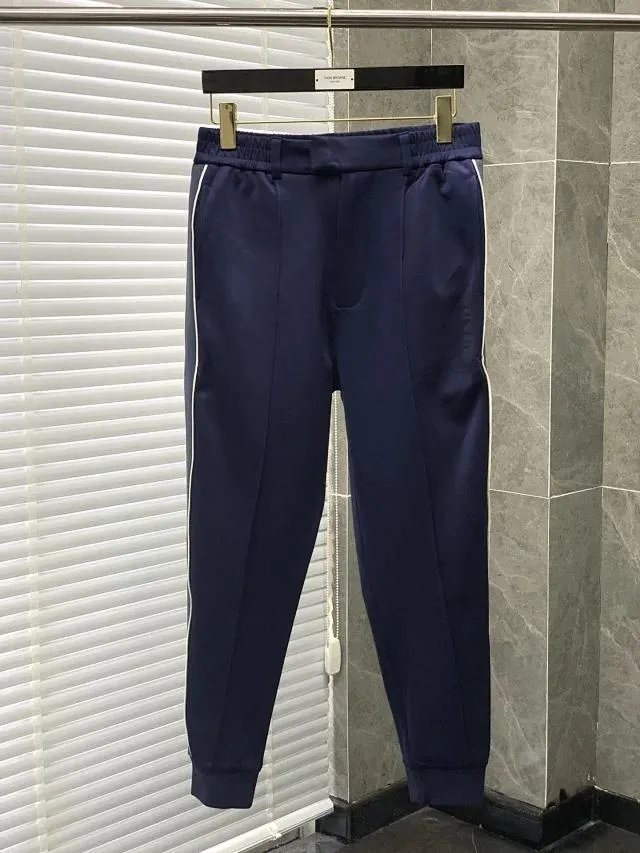 普拉达的服装风格是什么?