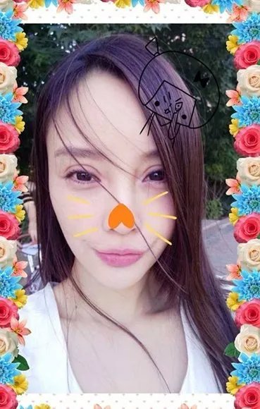 全球女星素颜大PK图赏 只有真女神敢晒素颜照!
