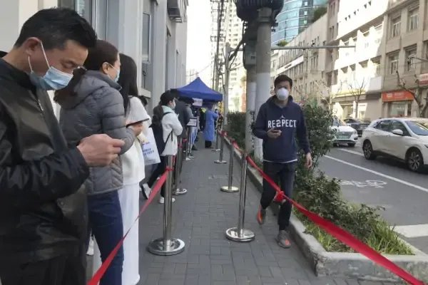 上海保卫战取得重大阶段性成果,本轮疫情呈现了哪些特点?