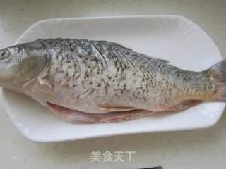 皮馕烧鲤鱼