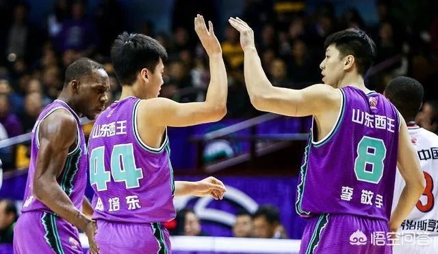 本赛季李敬宇回归山东男篮后发挥出色,李敬宇年薪多少?家境如何?