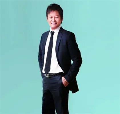 徐乃麟主持的节目叫什么？ 模仿萧亚轩效果十足