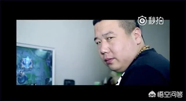 《英雄联盟》的主播小智到底长什么样子?有没有真实的照片?