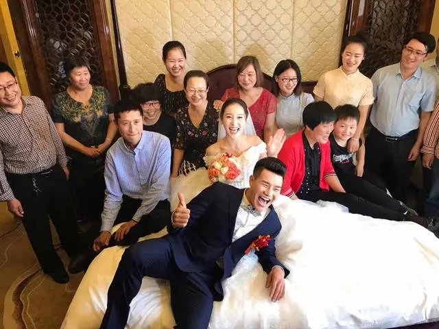 饰演《小兵张嘎》中嘎子结婚了?他的老婆是谁?