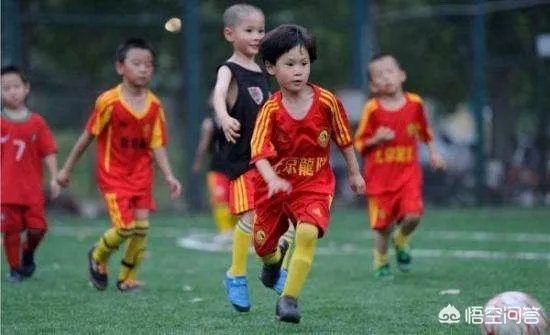 恒大U16击败马竞青年队获得西班牙梯队杯赛冠军,你是怎么看的?
