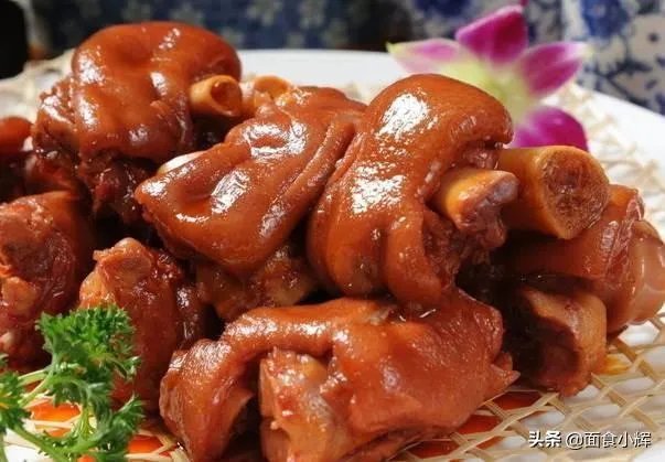 电饭煲能够煲压猪蹄吗?知道的能不能把过程写出来?