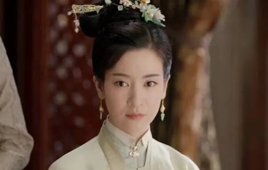 李晟说李佳航是极品黑,李佳航为何突然求生欲下降,去吐槽李晟呢?