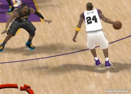 《NBA 2K12》过人方法(名人堂适用)