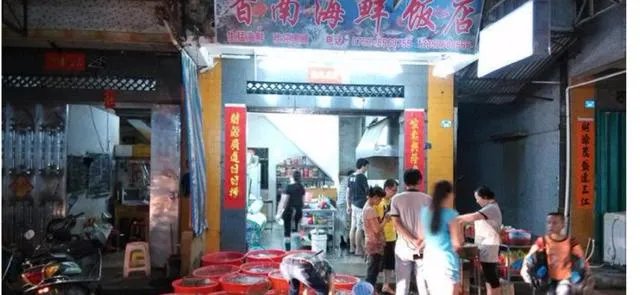 惠州惠东港口镇好不好玩,听说有很多海鲜?