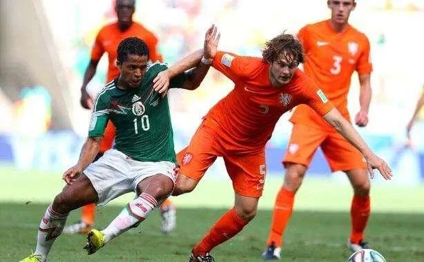 曼联2-0莱斯特城豪取三连胜,曼联表现怎么样?