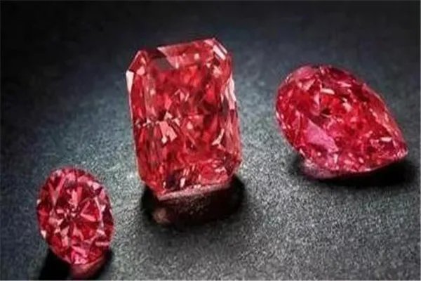 世界十大最贵的石头 塔菲石每克拉3.5万美元,最后一种很少见