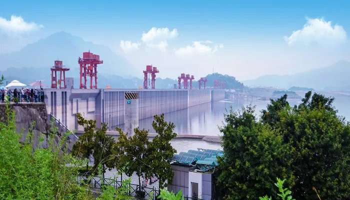 长江三峡是由哪三峡组成的 长江三峡指的是哪三峡