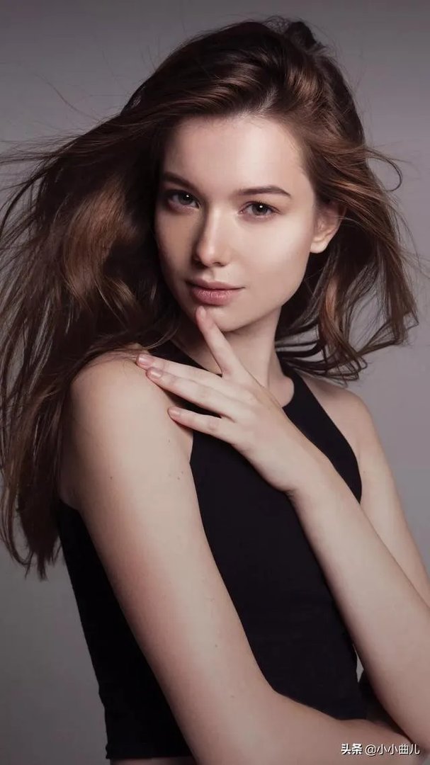 为何中国有那么多的音乐公司,可是音乐市场还是不景气?