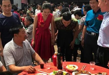 饰演《小兵张嘎》中嘎子结婚了?他的老婆是谁?