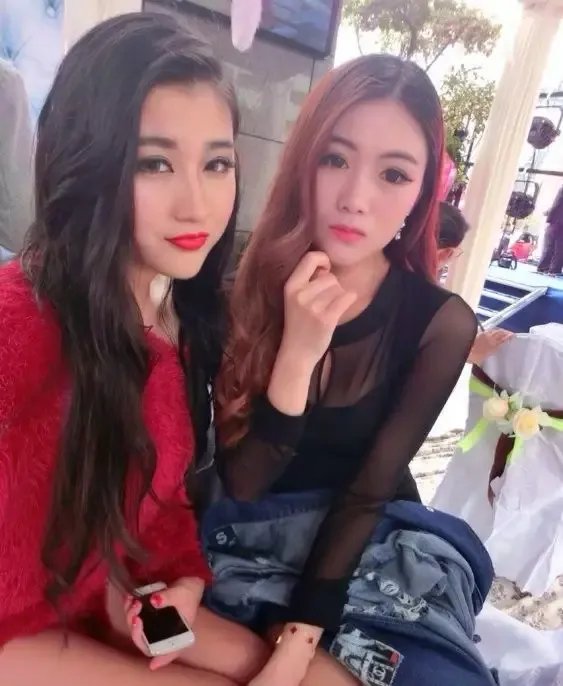 再也不敢相信朋友圈的美女了!