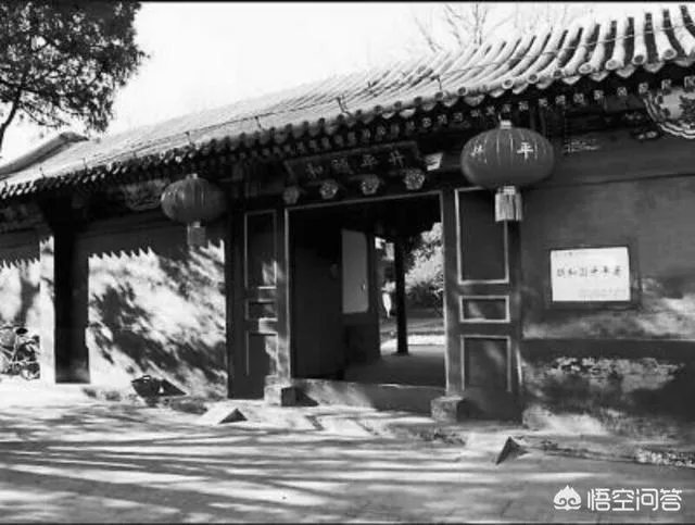 安德海比李莲英差在何处,为什么同为慈禧身边的红人,他死的那么早?